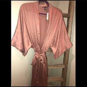 Victoria Secret Soft Satin Kimono Robe 🌸